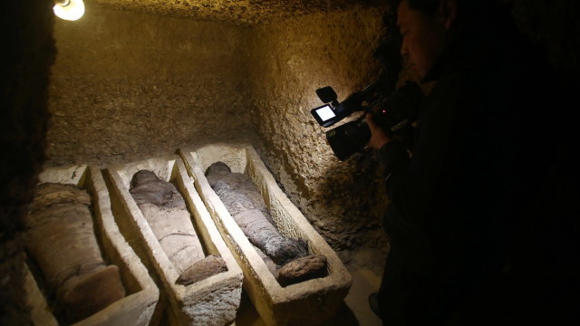 Egipt Descoperire 59 sarcofage 2020 - Egiptul anunţă descoperirea a 59 de sarcofage intacte