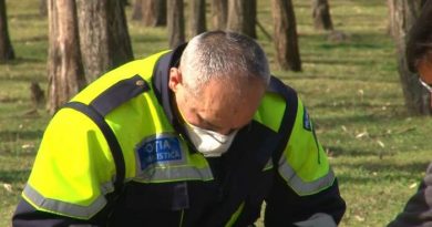 Crima Vaslui Agatat De Gard - Crimă monstruoasă în Vaslui. Un bărbat de 54 de ani a fost găsit fără suflare, agățat de un gard